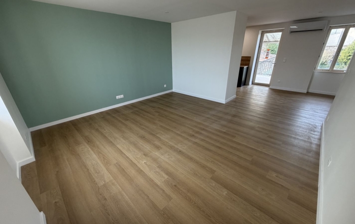 3 Pièces REALMONT (81120)  96 m2 875 € 