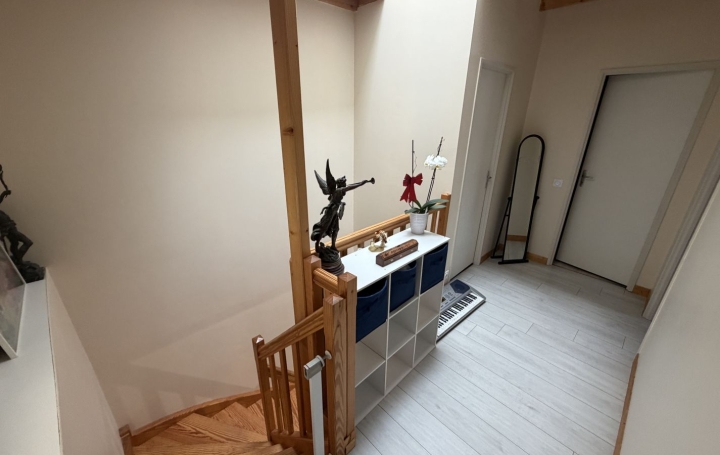 Maison de village VENES (81440)  64 m2 530 € 