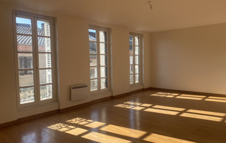 3 Pièces ALBI (81000)  97 m2 750 € 