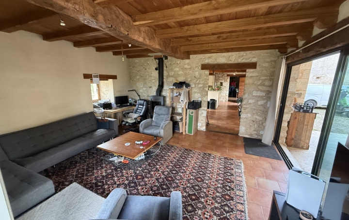 Maison MONTDRAGON (81440)  174 m2 1 250 € 