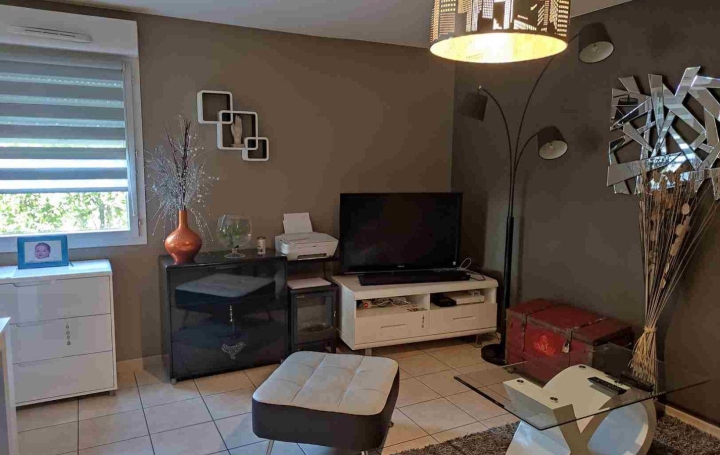 Réseau Immo-diffusion : Appartement P3  SAINT-JUERY  65 m2 126 000 € 