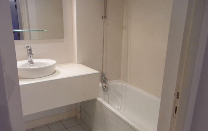 3 Pièces ALBI (81000)  61 m2 133 000 € 