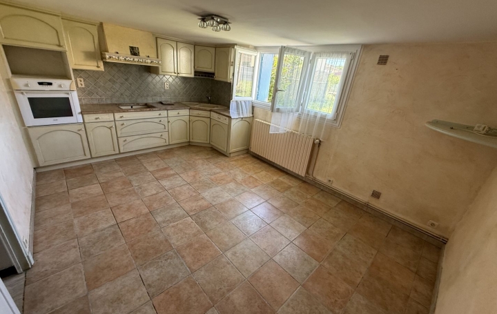 Maison ALBI (81000)  125 m2 211 000 € 