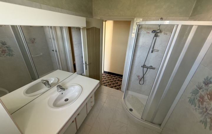 Maison ALBI (81000)  125 m2 211 000 € 