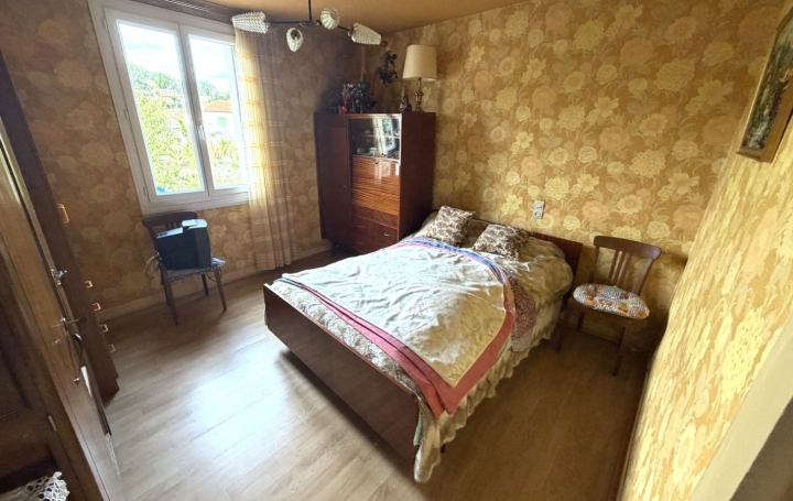 Maison REALMONT (81120)  100 m2 160 000 € 