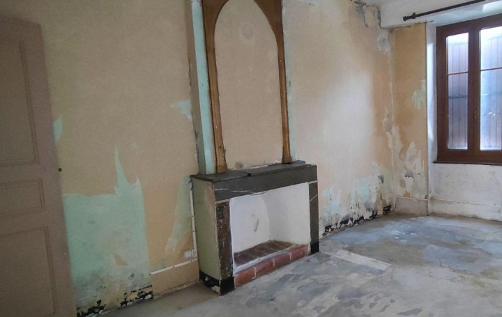 3 Pièces BAGNOLS-SUR-CEZE (30200)  59 m2 49 900 € 