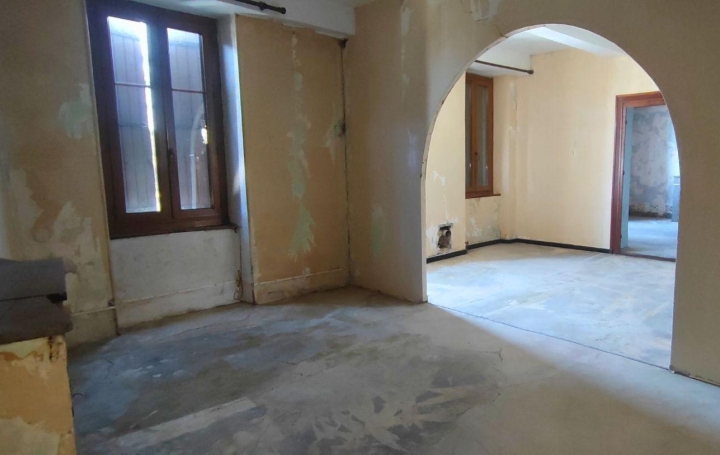 3 Pièces BAGNOLS-SUR-CEZE (30200)  59 m2 49 900 € 