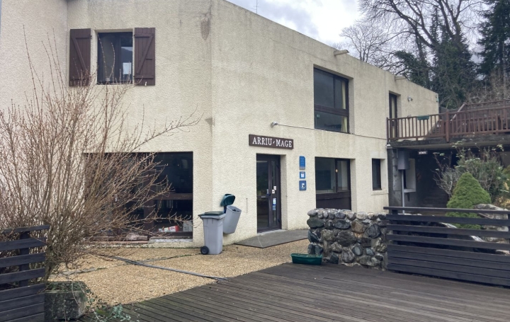 Local commercial BIELLE (64260)  291 m2 26 500 € 