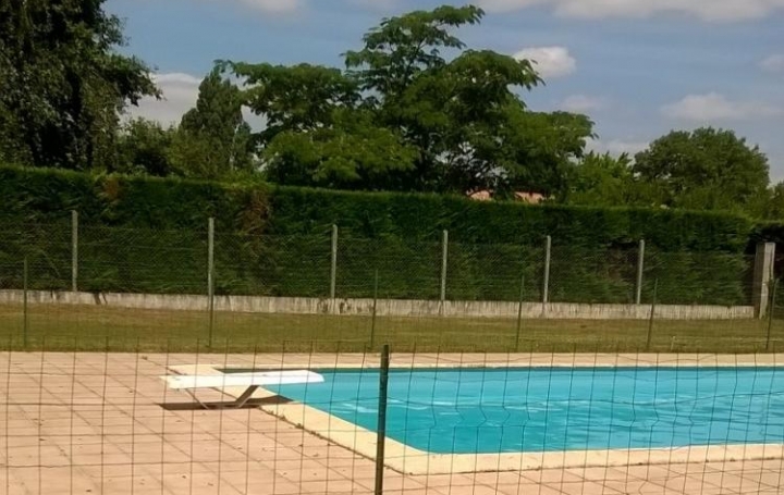 Réseau Immo-diffusion : Terrain  SAINT-LOUBES  888 m2 119 600 € 