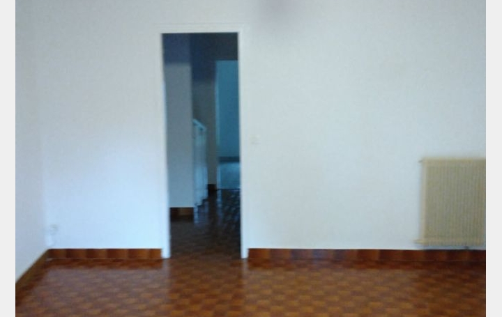 Maison SAINT-MAGNE (33125)  103 m2 730 € 