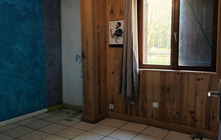 Propriété VILLANDRAUT (33730)  81 m2 416 000 € 