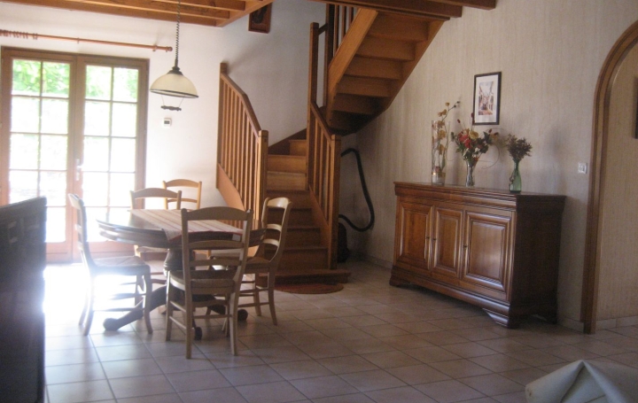 Maison SAUTERNES (33210)  154 m2 299 500 € 