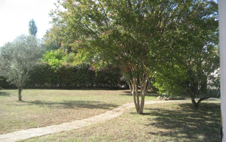 Maison SAUTERNES (33210)  154 m2 299 500 € 