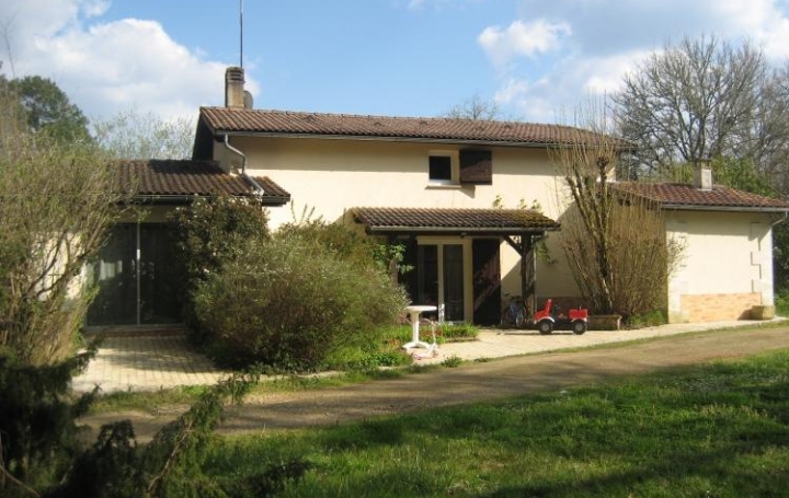 Réseau Immo-diffusion : Maison  GUILLOS  105 m2 244 000 € 