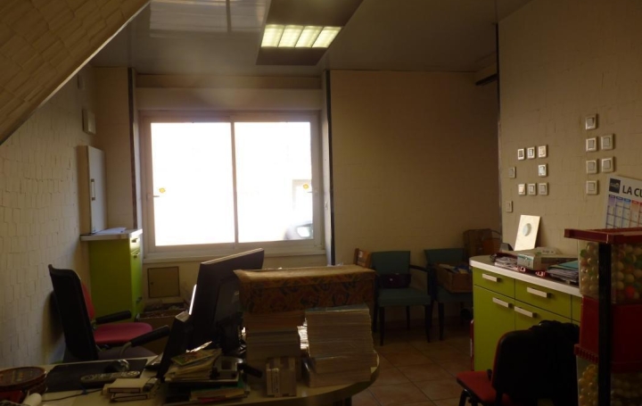 Local commercial LODEVE (34700)  365 m2 205 000 € 