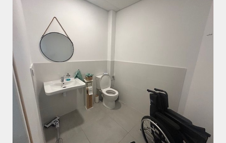 Local commercial MAUZAC (31410)  40 m2 624 € 