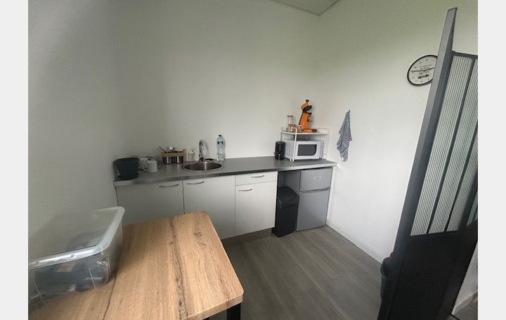 Local commercial MAUZAC (31410)  40 m2 624 € 