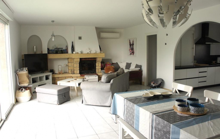 Réseau Immo-diffusion : Maison  BOIS-DE-LA-PIERRE  125 m2 274 000 € 