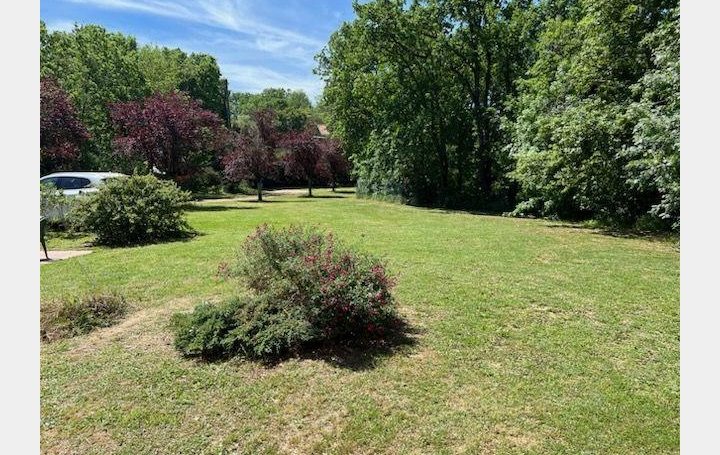 Réseau Immo-diffusion : Terrain  SAUBENS   168 000 € 