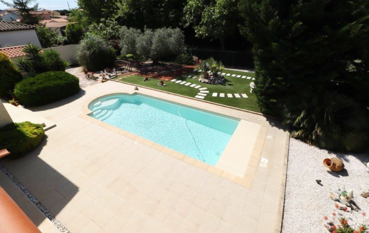 Villa SAINTE-MARIE (66470)  200 m2 626 000 € 