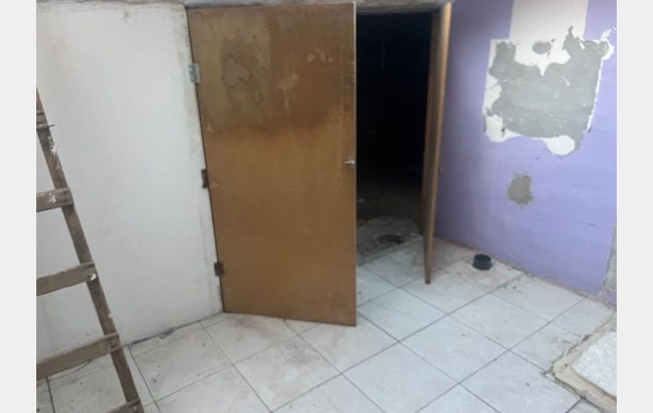 Immeuble PERPIGNAN (66000)  170 m2 115 500 € 