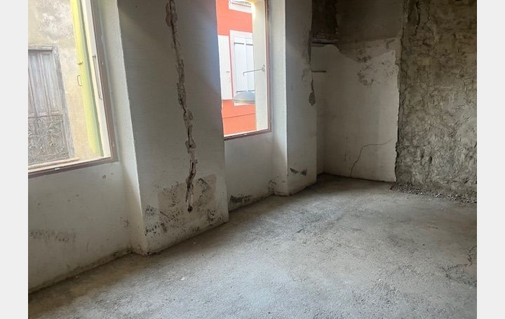 Immeuble PERPIGNAN (66000)  170 m2 115 500 € 