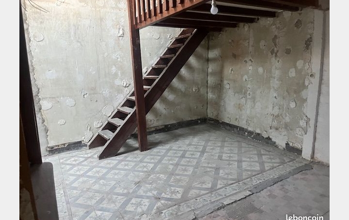 Immeuble PERPIGNAN (66000)  170 m2 115 500 € 