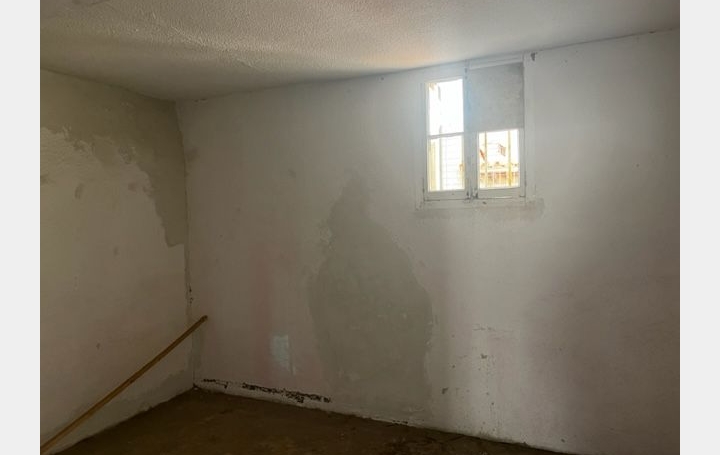 Immeuble PERPIGNAN (66000)  130 m2 83 000 € 