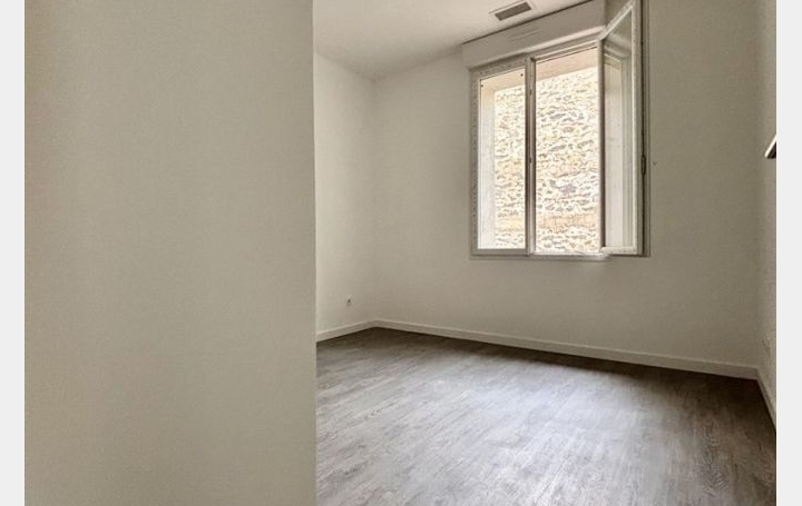 4 Pièces PERPIGNAN (66000)  100 m2 248 400 € 