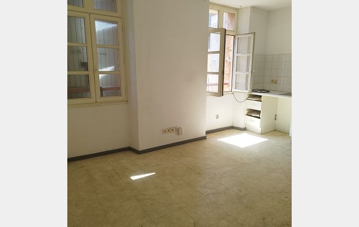 Immeuble PERPIGNAN (66000)  90 m2 98 500 € 