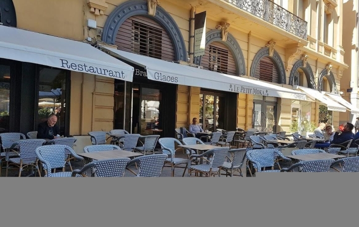 Local commercial PERPIGNAN (66000)  300 m2 745 000 € 