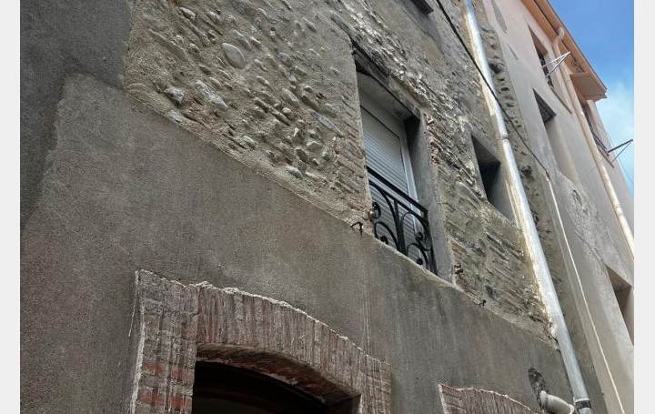 Immeuble ILLE-SUR-TET (66130)  170 m2 170 500 € 