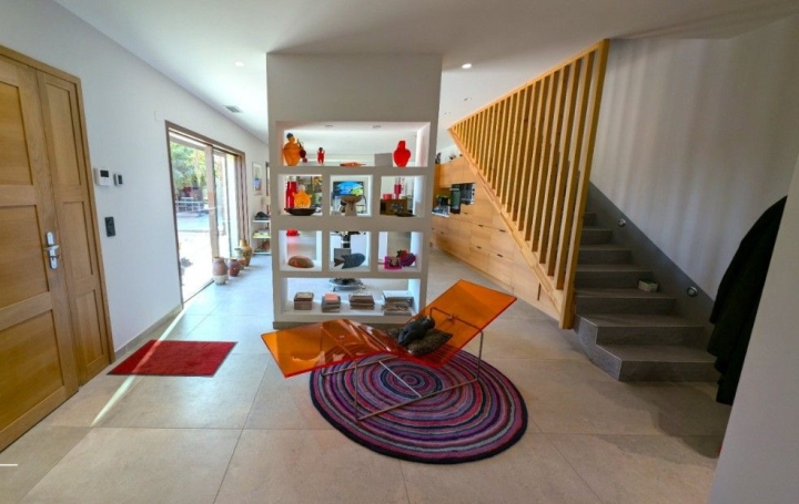 Domaine PERPIGNAN (66000)  292 m2 819 000 € 