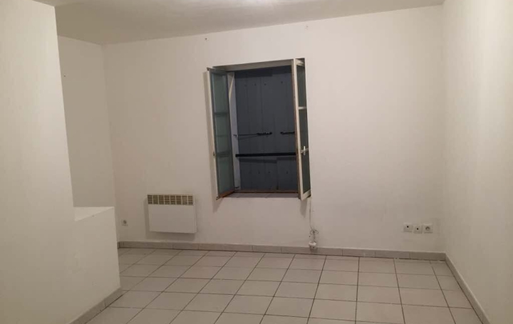 Immeuble PERPIGNAN (66000)  110 m2 137 000 € 