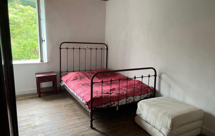 Maison de village VERRERIES-DE-MOUSSANS (34220)  84 m2 65 000 € 