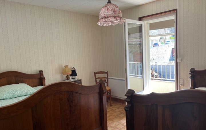 Maison de village RIOLS (34220)  105 m2 119 000 € 