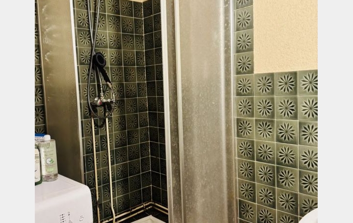 Maison de village RIOLS (34220)  86 m2 35 000 € 