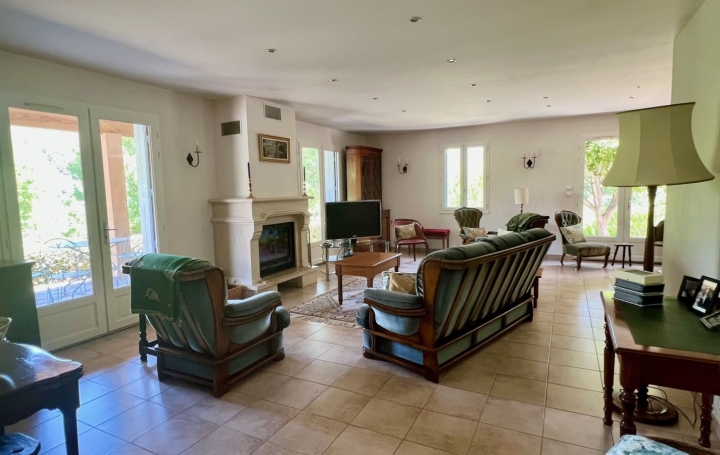 Villa OLARGUES (34390)  215 m2 455 000 € 