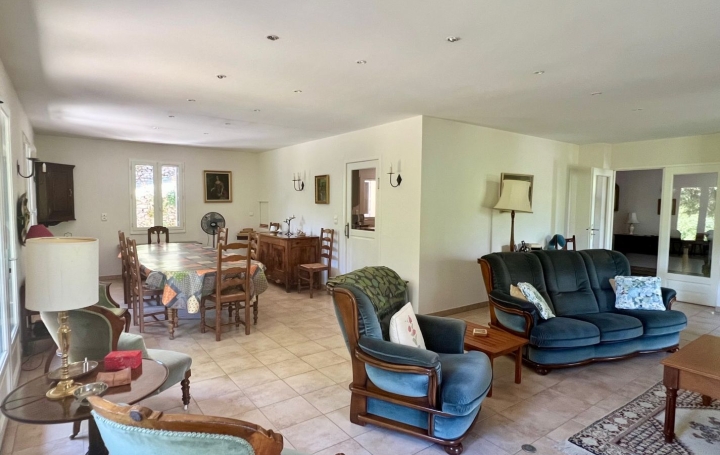 Villa OLARGUES (34390)  215 m2 455 000 € 