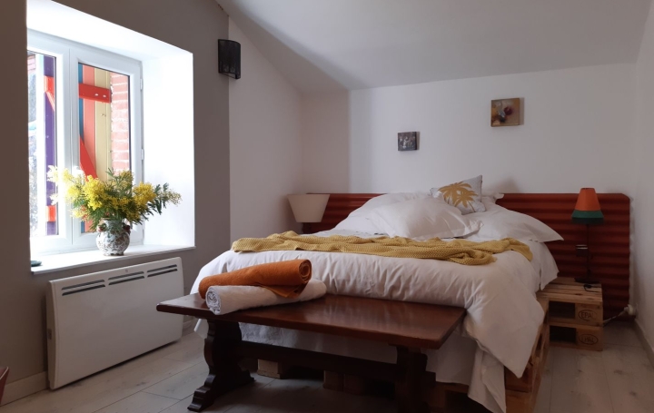 Maison RIOLS (34220)  211 m2 450 000 € 