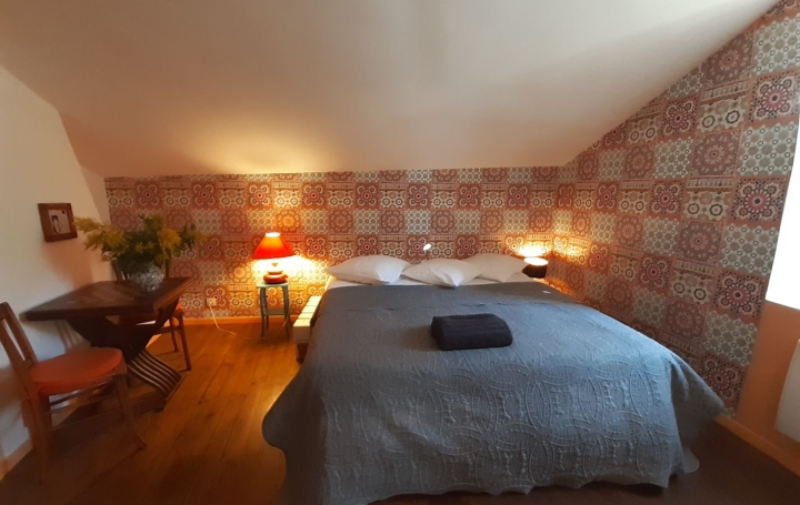 Maison RIOLS (34220)  211 m2 450 000 € 