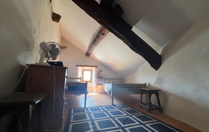 Maison SAINT-JULIEN (34390)  83 m2 125 000 € 