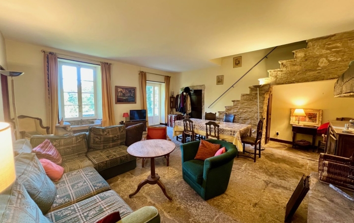 Maison SAINT-PONS-DE-THOMIERES (34220)  204 m2 350 000 € 