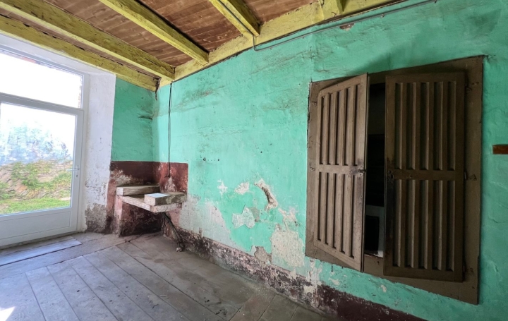 Maison de village SAINT-PONS-DE-THOMIERES (34220)  148 m2 58 000 € 