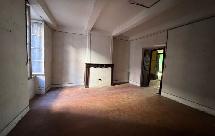 Maison de village SAINT-PONS-DE-THOMIERES (34220)  148 m2 58 000 € 