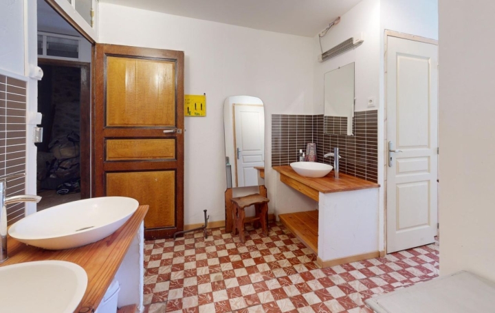 Maison de village OLARGUES (34390)  410 m2 190 000 € 