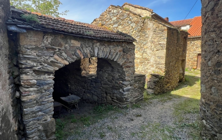 Maison SAINT-ETIENNE-D'ALBAGNAN (34390)  20 m2 19 000 € 