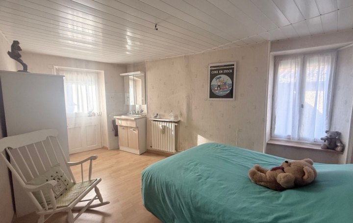 Maison de village RIOLS (34220)  247 m2 260 000 € 