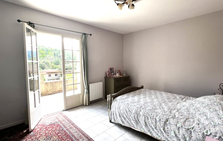 Maison SAINT-VINCENT-D'OLARGUES (34390)  111 m2 239 000 € 