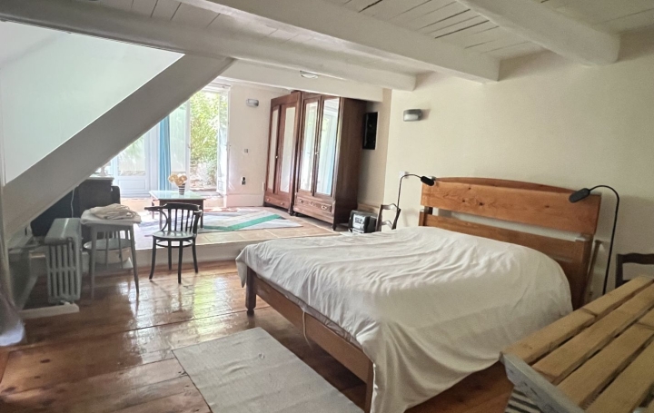 Maison RIOLS (34220)  198 m2 355 000 € 